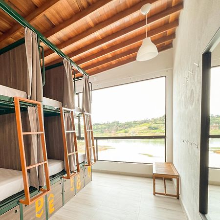 Viajero Guatape Hostel & Lake Club ภายนอก รูปภาพ
